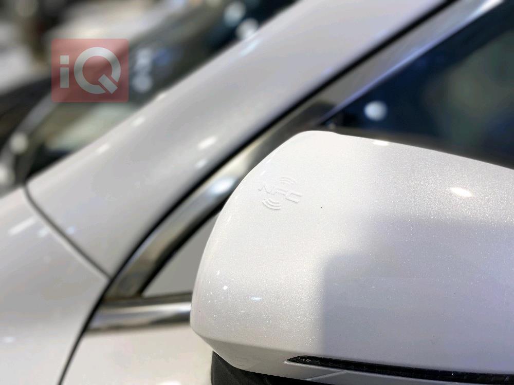 بي واي دي Qin Plus